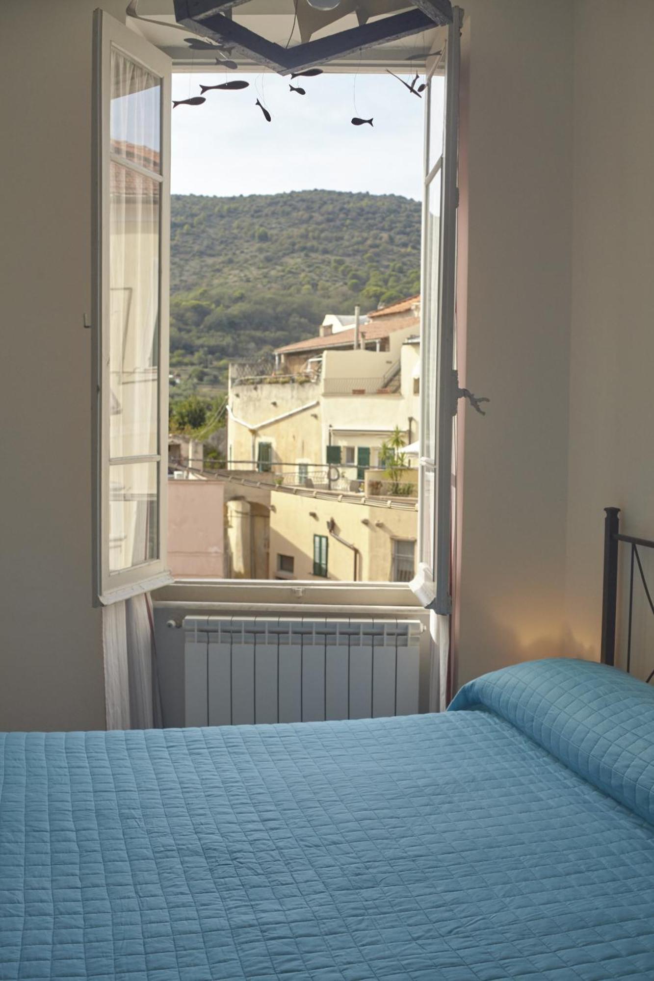 B&B Giardinidivale A 2 Chilometri Da Finale Ligure Borgio Verezzi Pokój zdjęcie